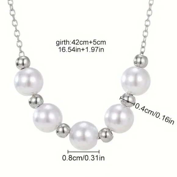 BEADS AND PEARLS - Picture 2 of 3